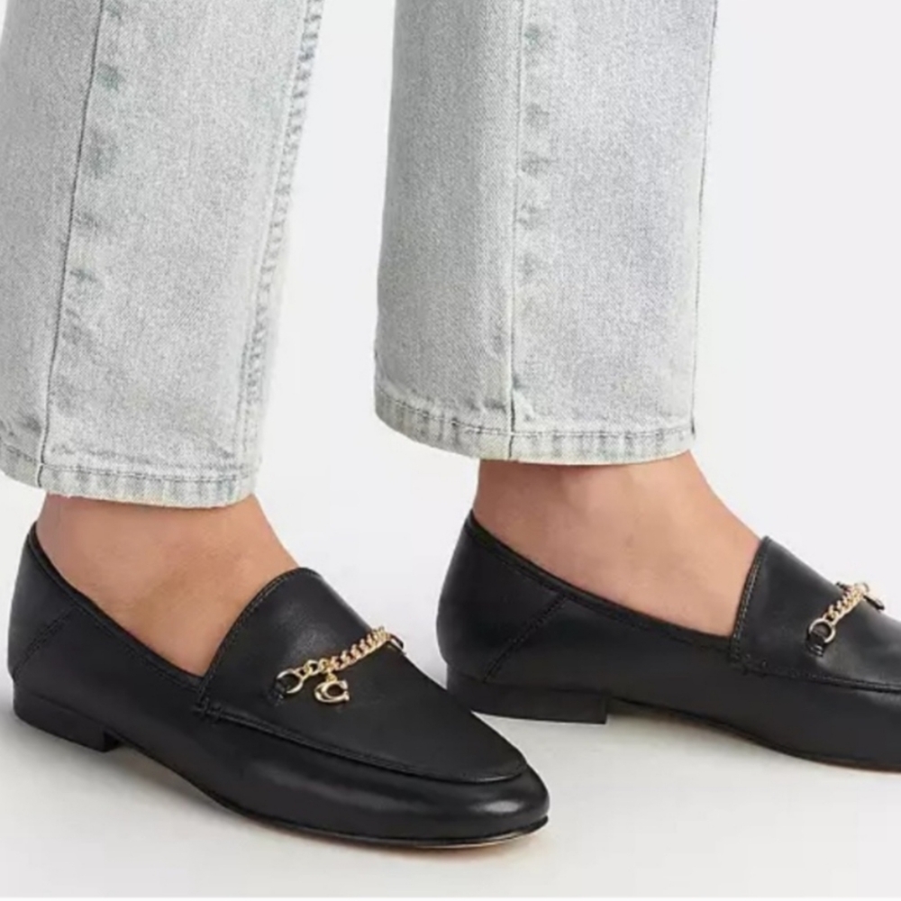 Coach Hanna Chain Loafer size 10 in Black